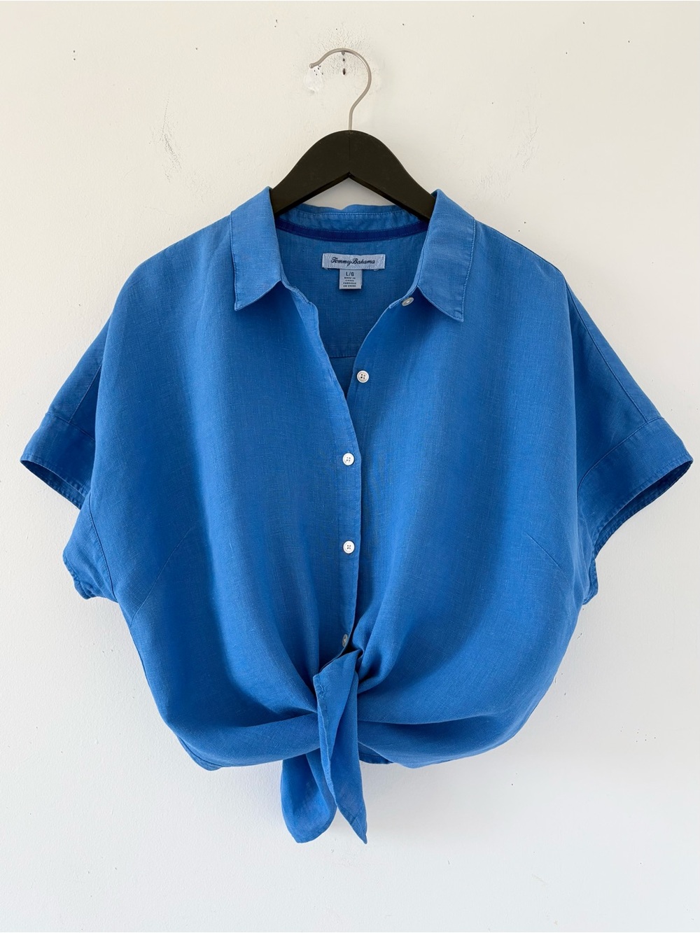 Tommy Bahama 100% Linen Button-Up